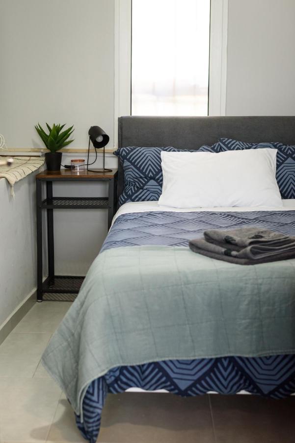 Patras' Hitech Apartment מראה חיצוני תמונה